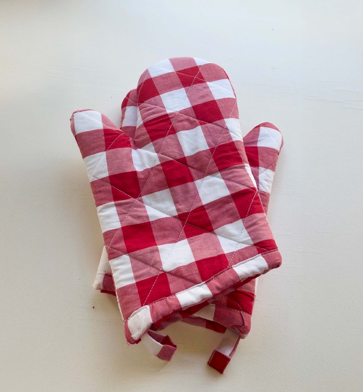 Helping Hand Quilted Oven Mitt Digital Sewing Pattern